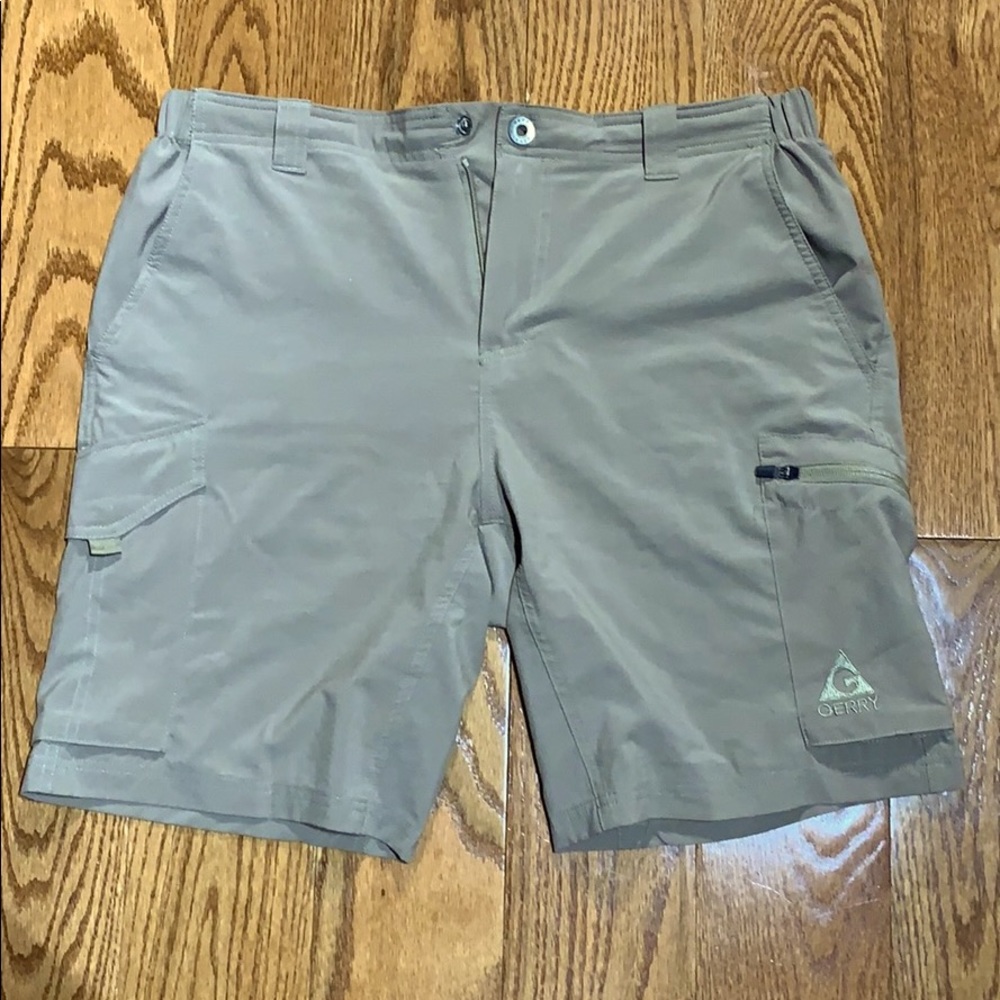 Tan Shorts Size 34